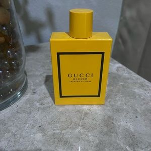 Gucci perfume women